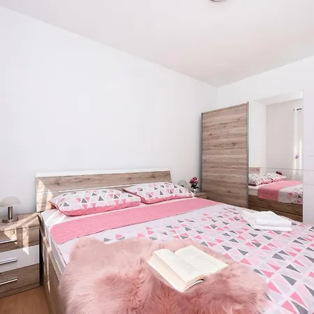 Villa Sea Pearl Maslenica